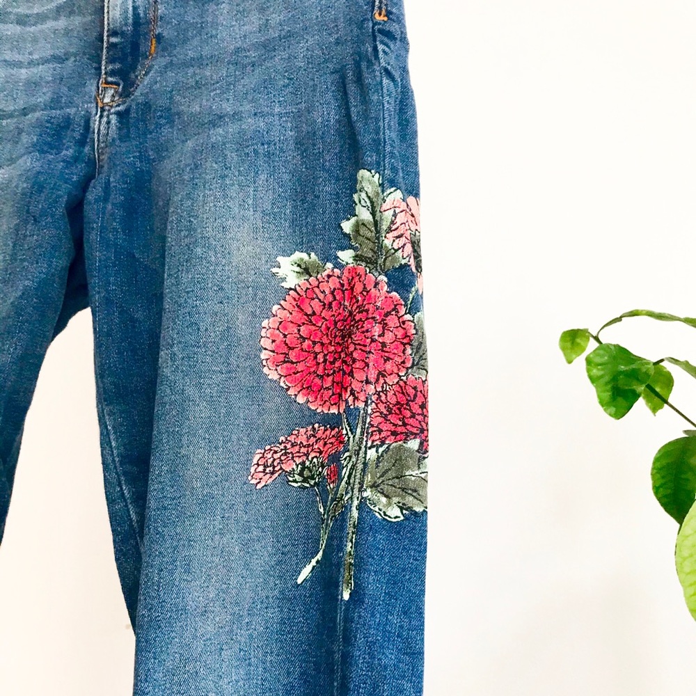 ZARA floral jeans - Picture 2 of 6